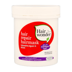 Hair Wonder Repair Mask 200 ml in a plastic tub; transforms even extremely damaged hair, starting from the first treatment. It's a true saviour if you have colour-treated, permed, bleached or very dry hair