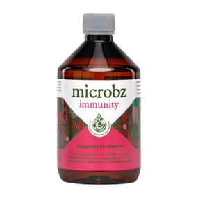 Microbz Immunity Drink 475-ml in a brown plastic tube with a white & pink label. Designed to be taken at the first sign of cold or flu, Microbz Immunity multi-strain probiotic liquid with echinacea and cayenne  helps your body stay healthy, recover faster naturally.