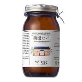 Tribe Skincare Japanese Bath Powder with Liquorice, Aomori Hiba Oil & Squalane - 200-Grams amber glass jar; ideal for eczema-prone & sensitive skin.